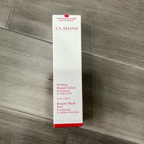 Clarins AHA/BHA Beauty Flash Peel - Picture 1 of 1